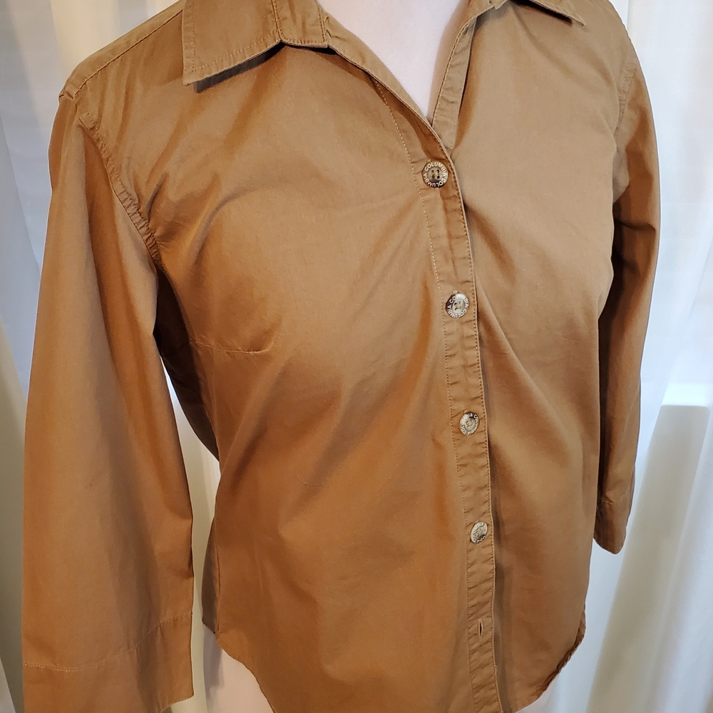 Columbia Woman's Sz L Collared Blouse/Cropped sleeves- Khaki/Tan 100% Cotton